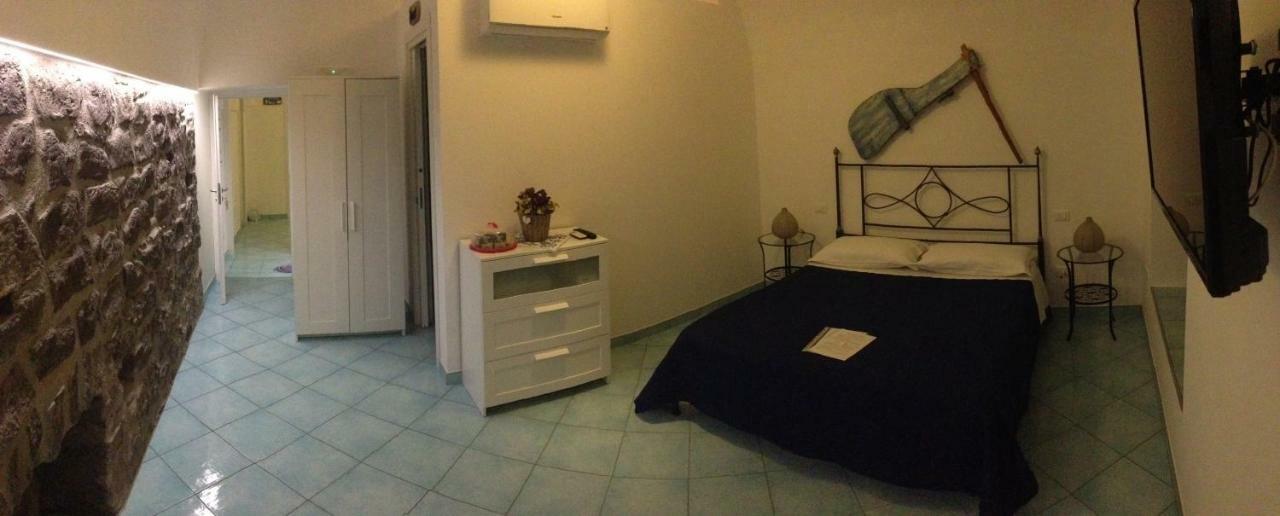 B&B La Grotta Marina Vico Equense Exterior photo